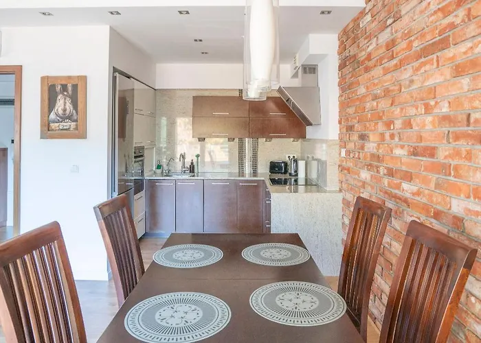 Werona Check-in 24h Aircon Privat Parking * Wroclaw